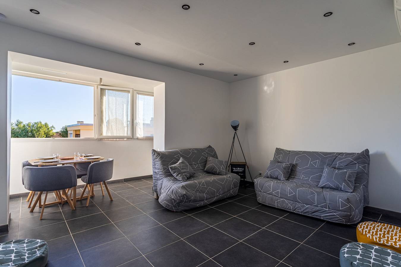 Entire apartment, Studio Mer et Mimosa - 2 km de la plage in Bormes-les-Mimosas, Parc national Port-Cros