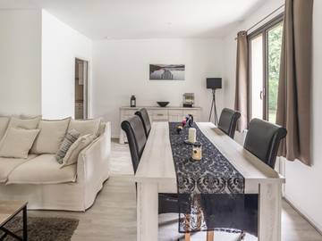 Maison De Vacances pour 8 Personnes dans Villeneuve-sur-Lot, Région de Villeneuve-sur-Lot, Photo 4