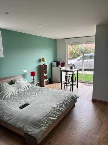 Maison d’hôte pour 2 personnes, avec balcon ainsi que jardin et vue à Pérignat-sur-Allier