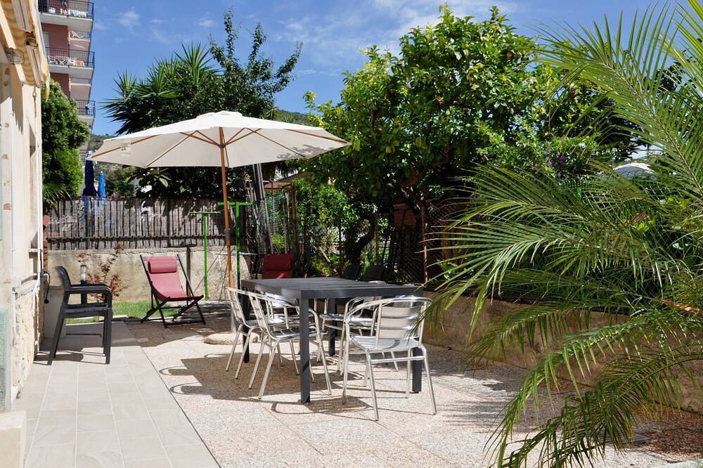 Appartement entier, Via Battisti 231 1 in Pietra Ligure, Commune de Pietra Ligure