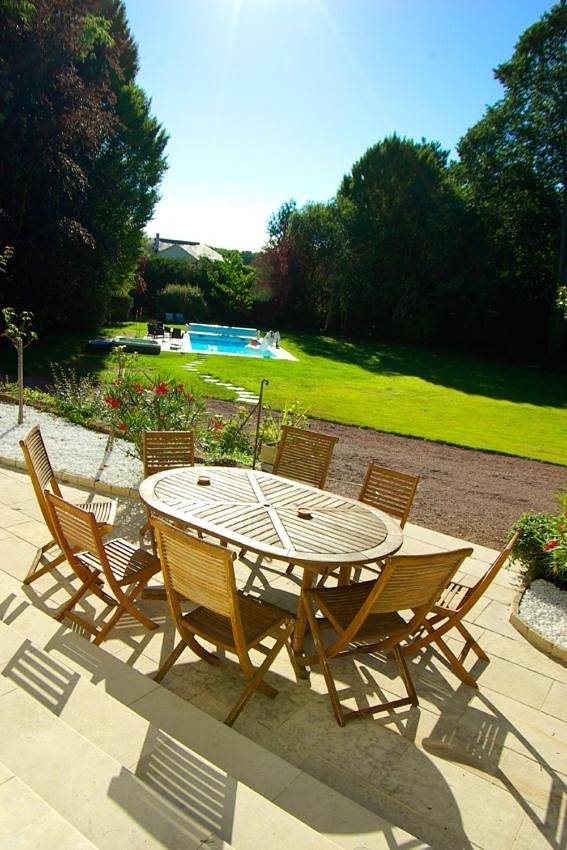 Chambre d’hôte pour 2 personnes, avec jacuzzi et terrasse ainsi que piscine et jardin à Saumur - 3