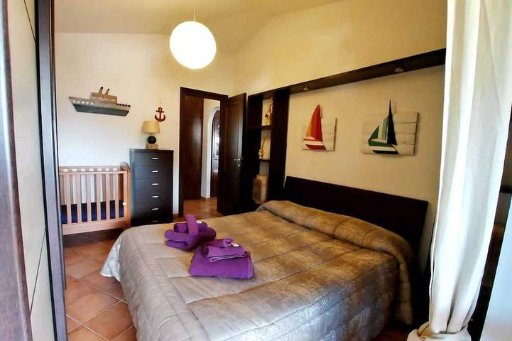 Apartament wakacyjny dla 4 osób, z jacuzzi i balkon w Fiumicino