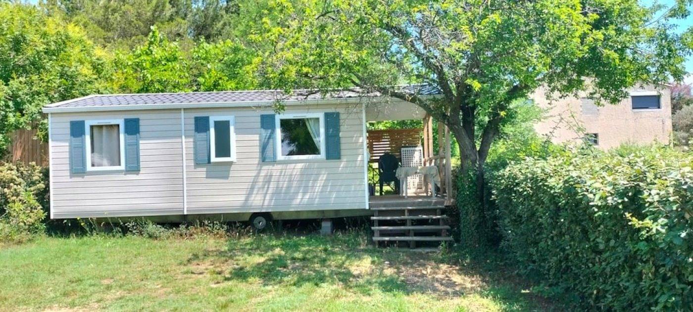 Camping 3 étoiles - Piscine  - ccbfihg in Châteauneuf-de-Gadagne, Vaucluse