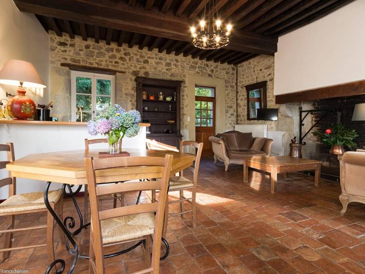 Familienhaus im Morvan, nahe Seen und Kulturstätten in Gâcogne, Naturpark Morvan