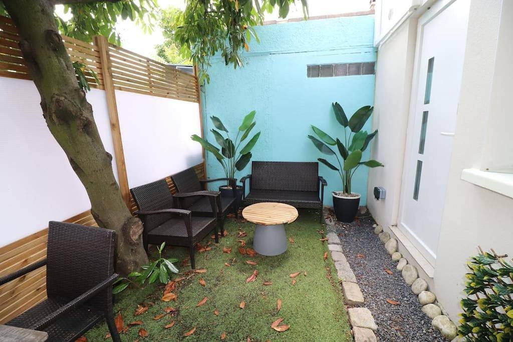One-Bedroom House in Colombes, Hauts-de-Seine