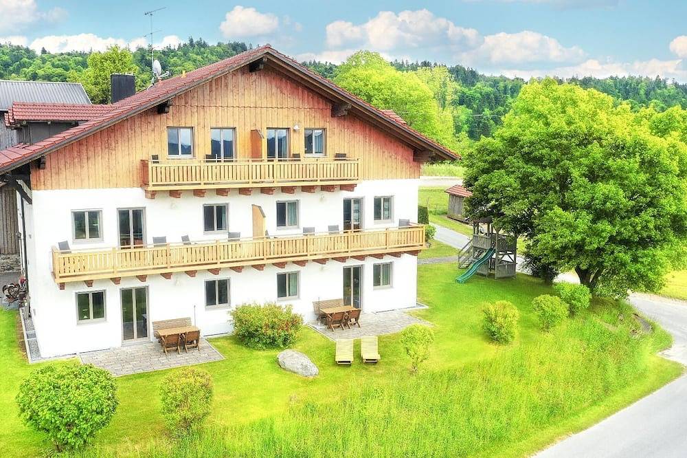 Ganze Wohnung, Ferienwohnung (40qm) im 2.Og mit Balkon und Wlan in Wegscheid, Passauer Land