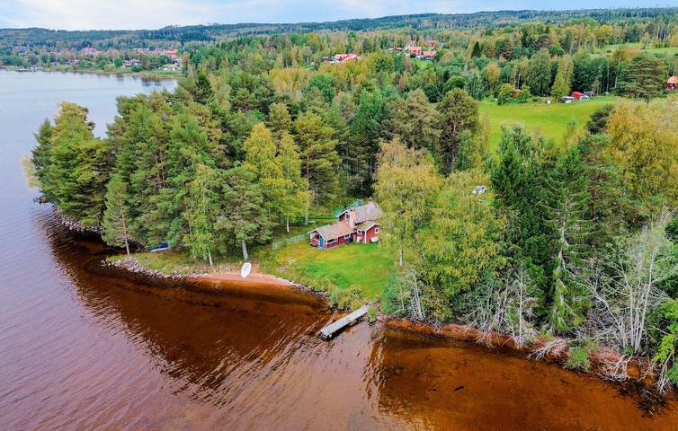 Hus för 8 Personer, med trädgård samt utsikt och sjöutsikt i Leksand