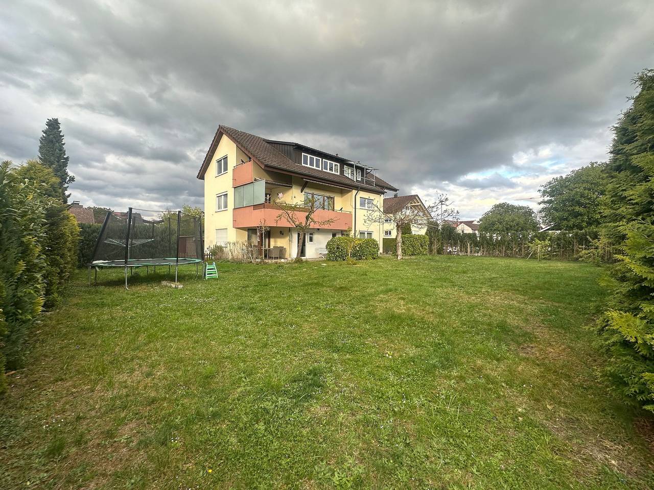 Ganze Wohnung, Ferienwohnung 'Hannelore' mit Gemeinschaftsgarten, Balkon und Wi-Fi in Markelfingen, Radolfzell am Bodensee