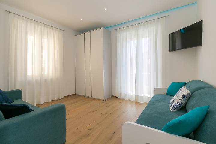 Appartamento intero, Appartamento per vacanze "Casa del Marinaio" con vista mare, Wi-Fi, balcone e terrazza in Spiaggia di Rimigliano (San Vincenzo), San Vincenzo