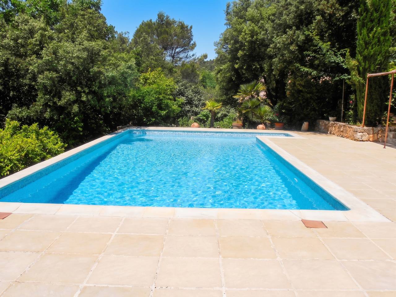Maison charmante proche de Barjols avec piscine privée in Barjols, Région de Brignoles