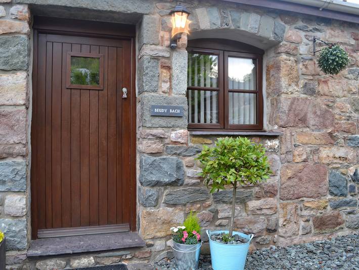 Cottage for 2 people, with garden in Wales