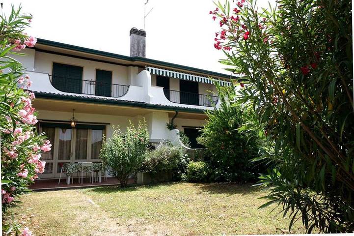 Ferienhaus für 4 Personen, mit Pool und Garten in Caorle