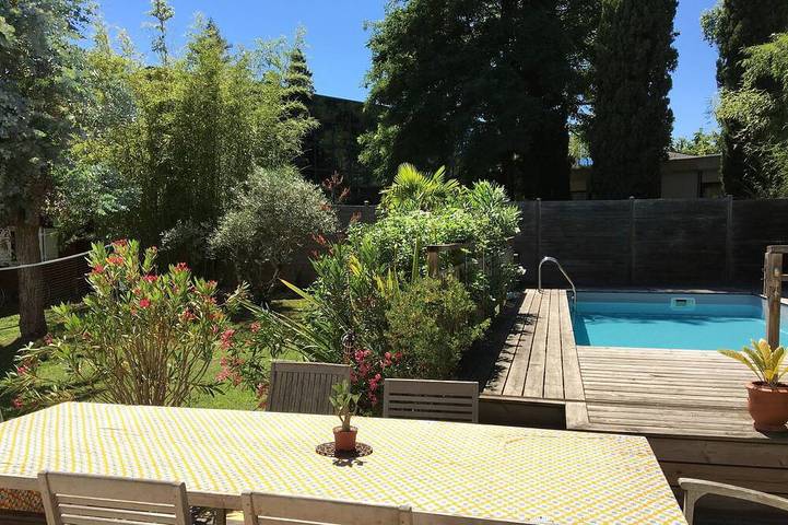 Maison de vacances pour 5 personnes, avec Terrasse et Jardin à Saint-Médard-en-Jalles