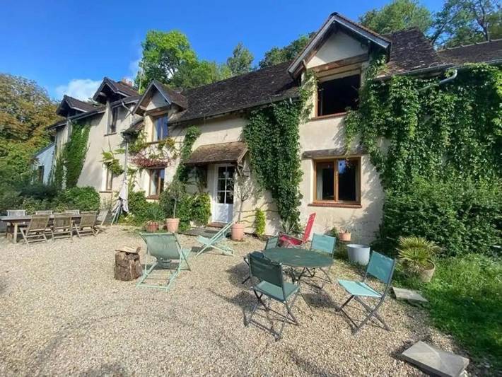 Location de vacances pour 6 personnes, avec Terrasse ainsi que Jardin et Vue à Samoreau