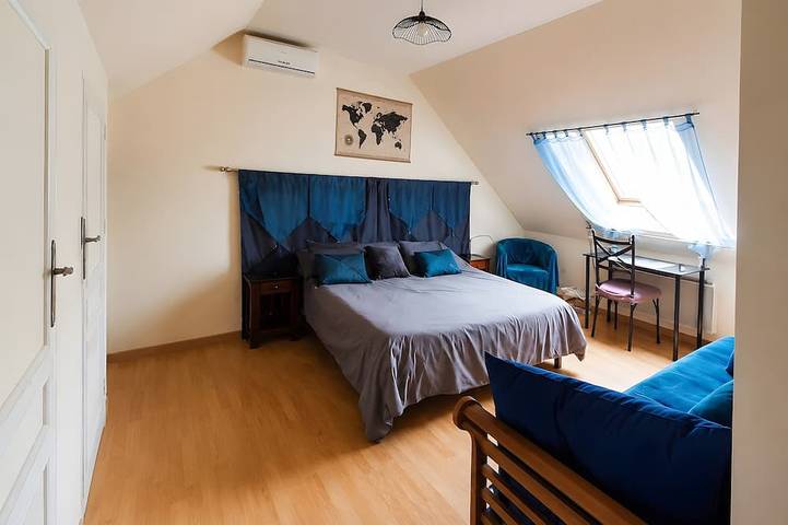Location de vacances pour 5 personnes, avec jardin dans Auffreville-Brasseuil