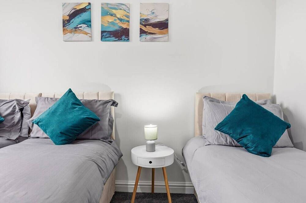 Ganze Wohnung, Central | Free parking | Connections to Manchester in Stockport, Greater Manchester