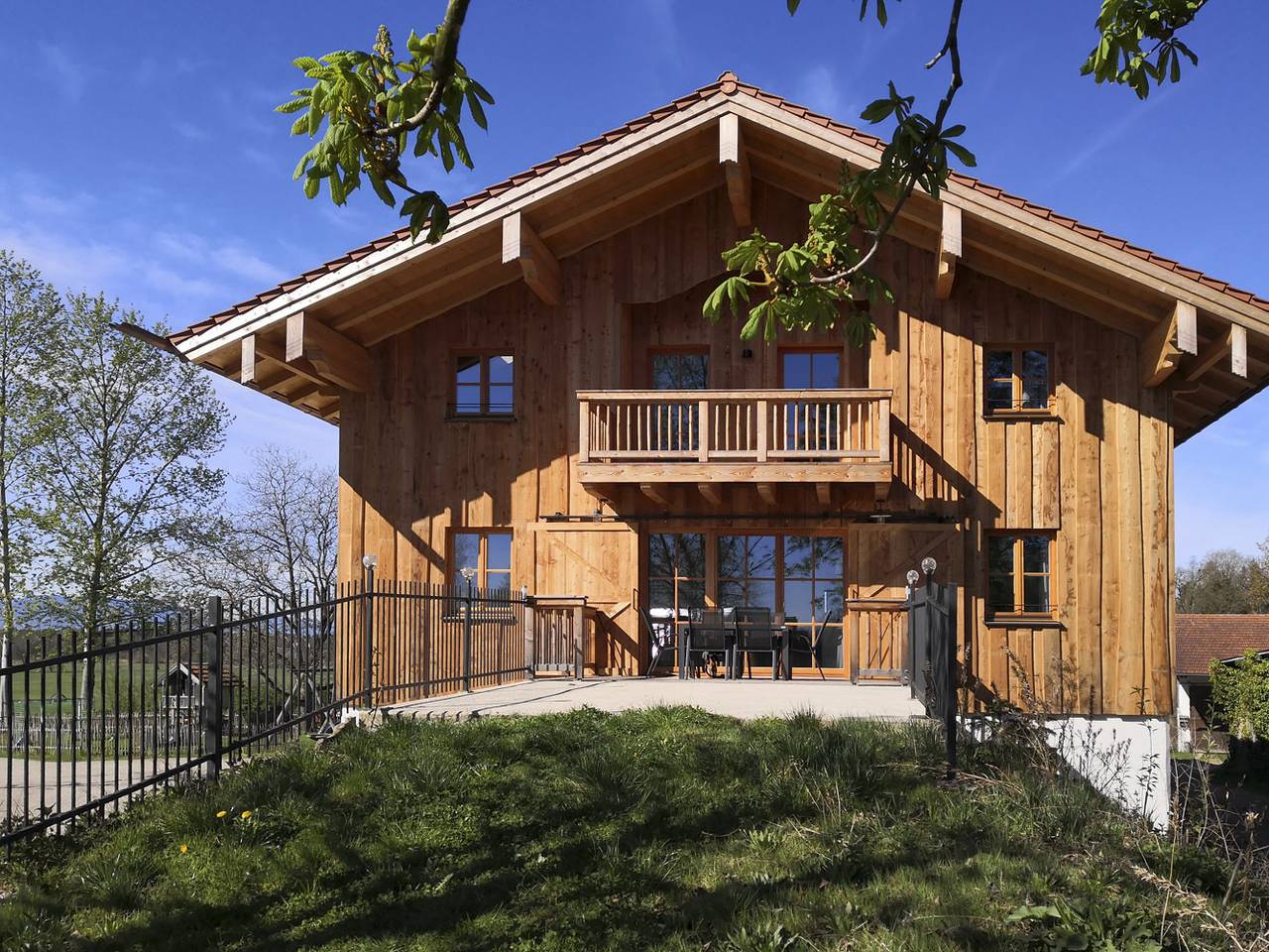 Ganze Ferienwohnung, Naturlandhof Mitterer - Ferienwohnung 1 mit Terrasse für max. 6 Personen in Seebruck, Chiemsee