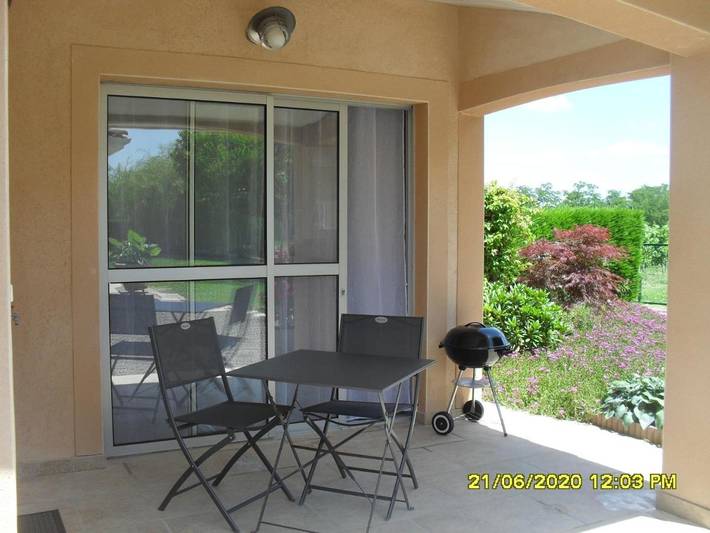 Location de vacances pour 2 personnes, avec Terrasse et Vue à Urgosse