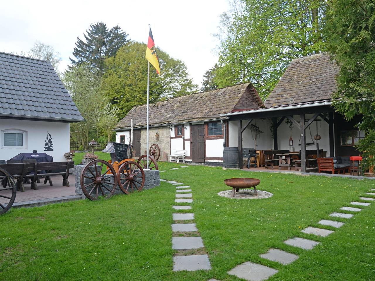 Ganze Wohnung, Berghof Hohe in Hehlen, Landkreis Holzminden