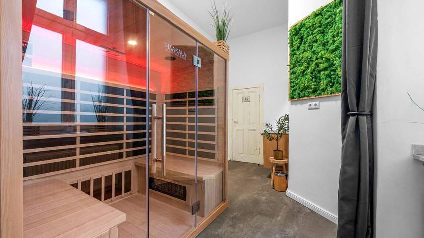 Ferienwohnung für 8 Personen, mit Sauna, mit Haustier in Kreuzberg Berlin