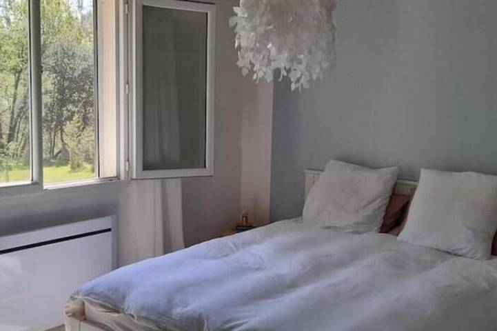 Location de vacances pour 8 personnes, avec terrasse et jardin, animaux acceptés à Saint-Théodorit - 3