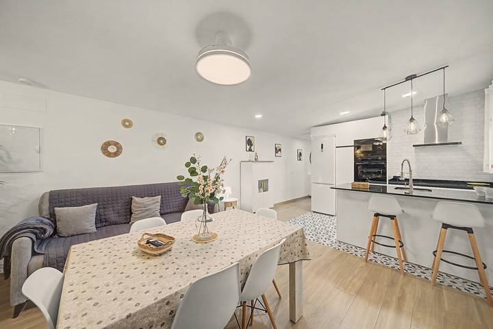 Villa « Mellys » avec piscine privée, Wi-Fi et climatisation in Carmona, Province de Séville