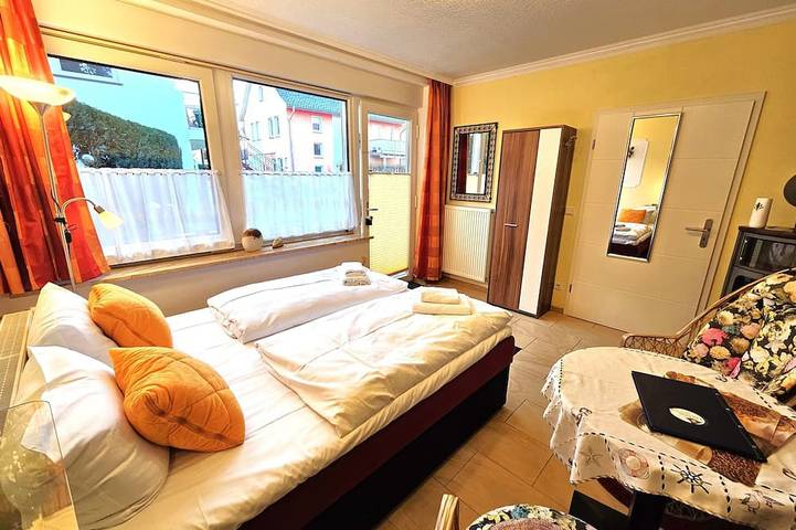 Bungalow für 2 Personen, mit Garten und Terrasse in Ahlbeck - 2