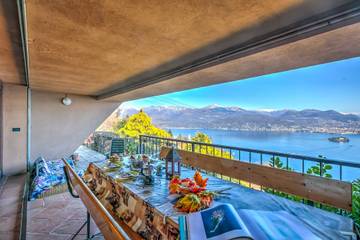 Ferienwohnung für 4 Personen, mit Terrasse und Seeblick, kinderfreundlich in Comune di Stresa