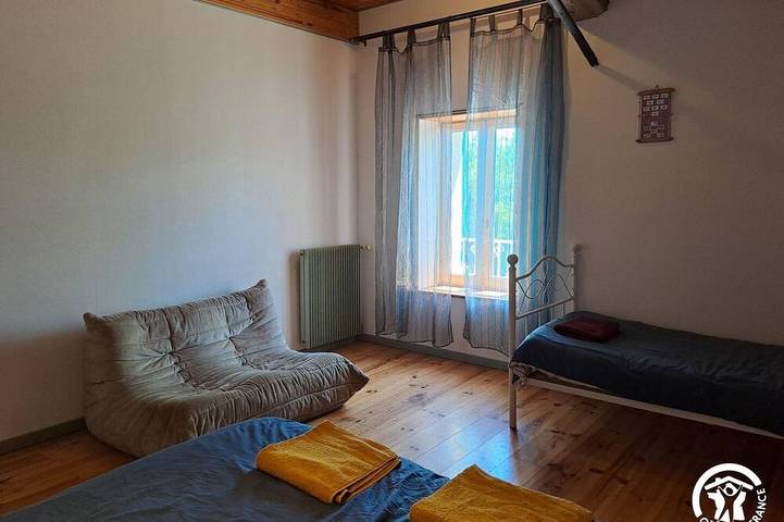 Location de vacances pour 9 personnes, avec jardin, animaux acceptés à Serviès - 4