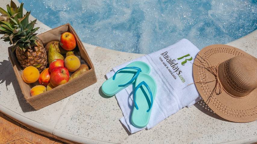 Chalet para 6 personas, con jacuzzi además de piscina y balcón/terraza, Se admiten mascotas en Provincia de Jaén - 2