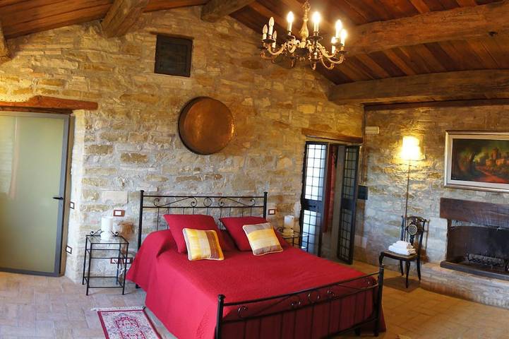 Berg Ansichten, Schloss in Gubbio Umbrien, 8 Schlafplätze, Jacuzzi, Garten in Gubbio, Umbrien