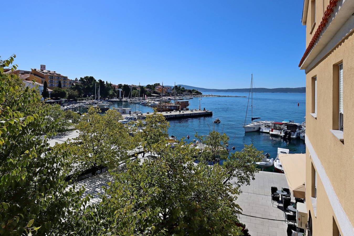 Entire apartment, One bedroom apartment with balcony and sea view Selce, Crikvenica A-23909-b in Selce, Primorje-Gorski Kotar