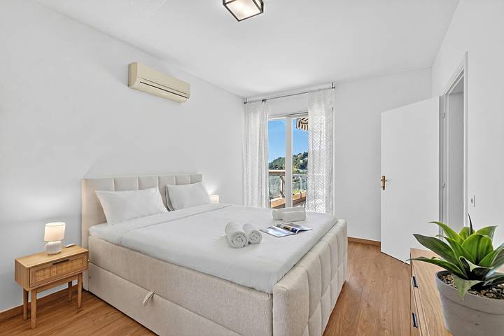 Appartement entier, Lugano Sun & View Apartment for 4 in Lugano, Lac de Lugano
