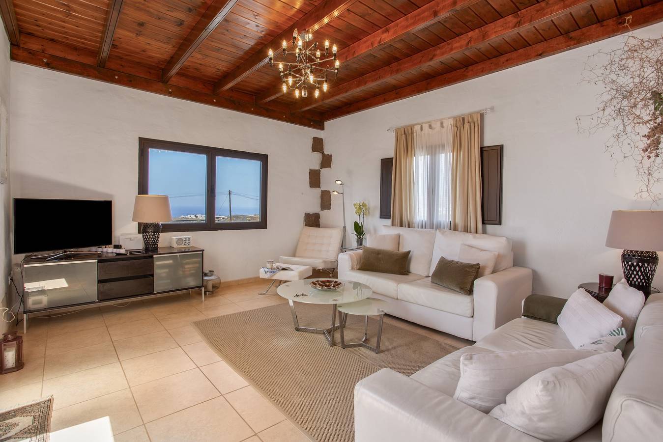 Appartement entier, Vacances 'Camelio' avec vue sur les montagnes, piscine privée et terrasse privée in Mácher, Tías