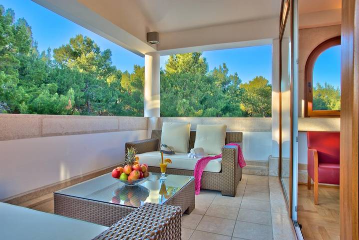 Mansion für 20 Personen, mit Terrasse in Kroatien