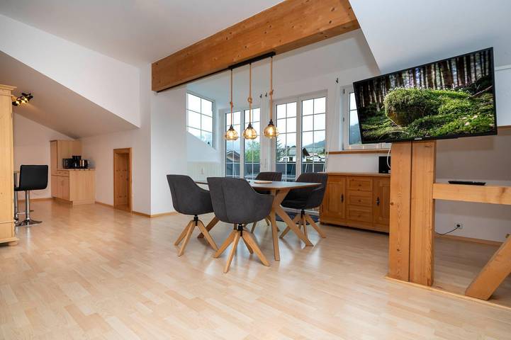 Geheel vakantieappartement, Alpenköniging Appartement, douche en bad, Wc, 1 slaapkamer in Riezlern, Mittelberg