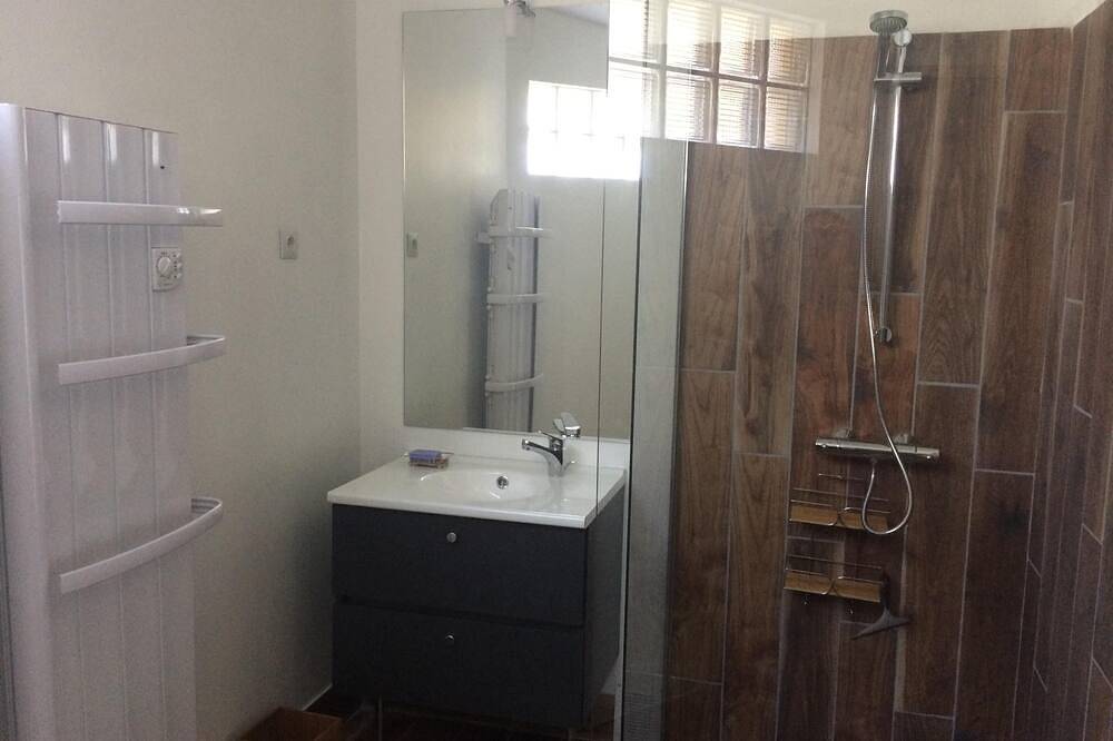 Appartement entier, Beau Gîte au milieu de la Garrigue in Roquevaire, Côte méditerranéenne (France)