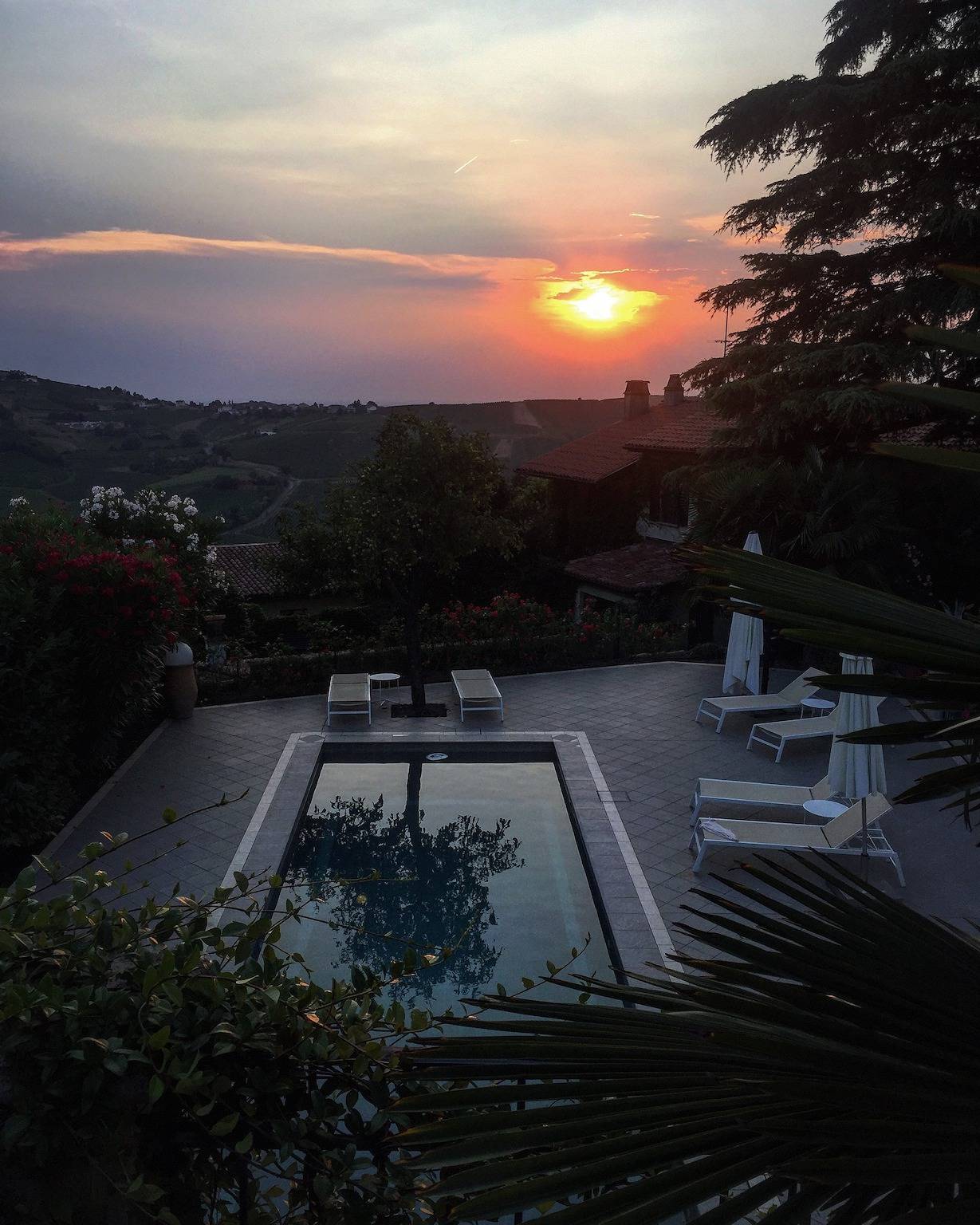 Geräumige Villa mit privatem Pool in Ca' dei Rovati in Castana, Oltrepò Pavese