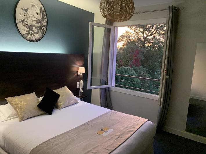 Hôtel pour 2 personnes, avec jacuzzi ainsi que jardin et terrasse à Onet-le-Château - 3