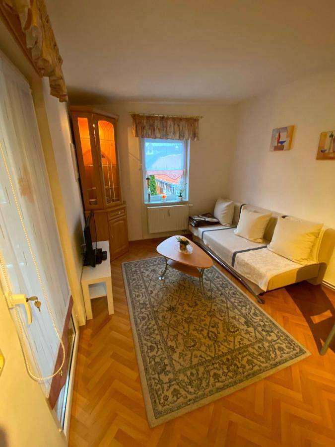 Ferienwohnung für 3 Personen, mit Balkon in Greiz - 4
