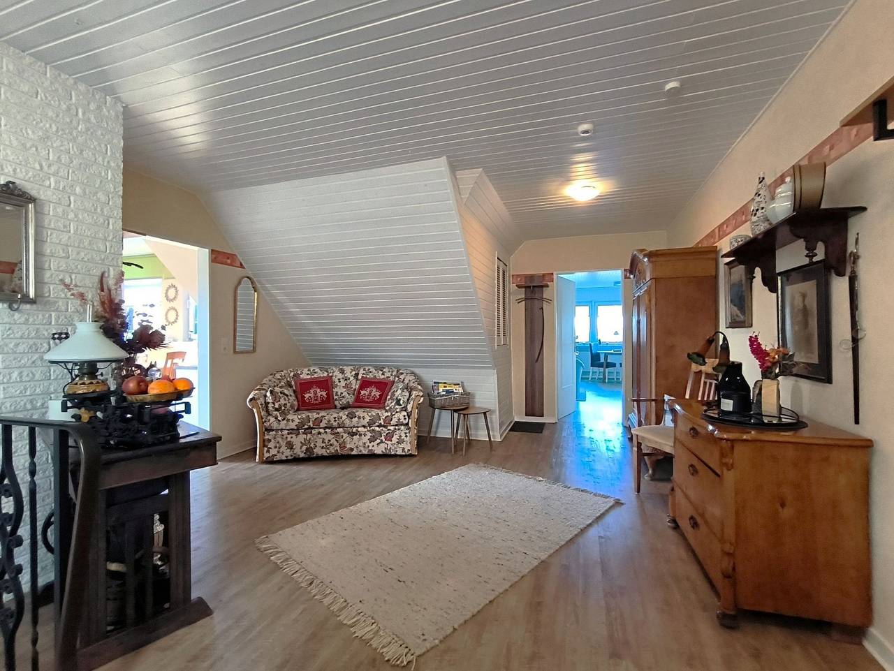 Ganze Ferienwohnung, Schuppe: herzliches Gästehaus in Tarp - Apartment Iii mit Miniküche und Balkon in Tarp, Grünes Binnenland