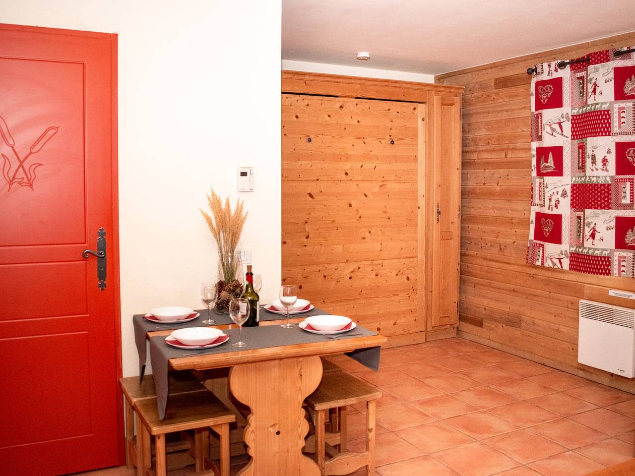 Ganzes Studio, Studio 4 Personen mit Balkon in der Résidence Les Chalets de Praroustan, Pra Loup 1500 in Pra-Loup, Uvernet-Fours