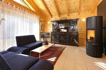 Ferienhaus für 8 Personen, mit Balkon und Garten sowie Sauna, mit Haustier in Zempin