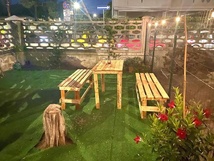 Appartamento vacanze per 6 persone, con balcone e panorama nonché giardino, con animali domestici - 1