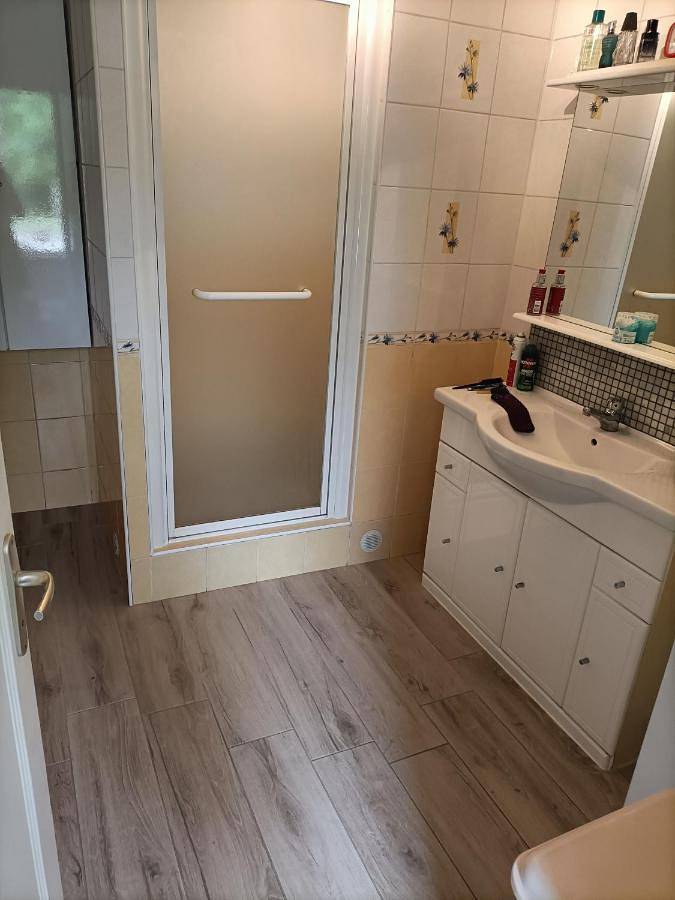 Appartement de vacances entier, Double Room with Garden View in Arnage, Sarthe