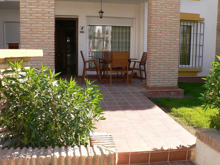 Gîte pour 5 personnes, avec Balcon/Terrasse ainsi que Jardin et Sauna à Vera - 4