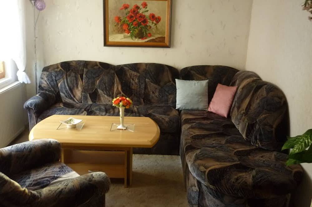 Ferienhaus mit überdachter Terrasse\nkeine Haustiere in Finsterbergen, Friedrichroda