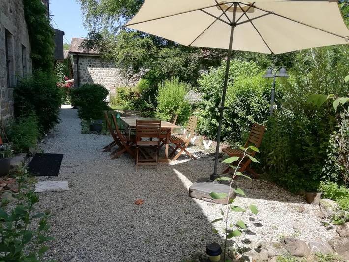 Location de vacances pour 4 personnes, avec jardin et vue à Marcols-les-Eaux - 4