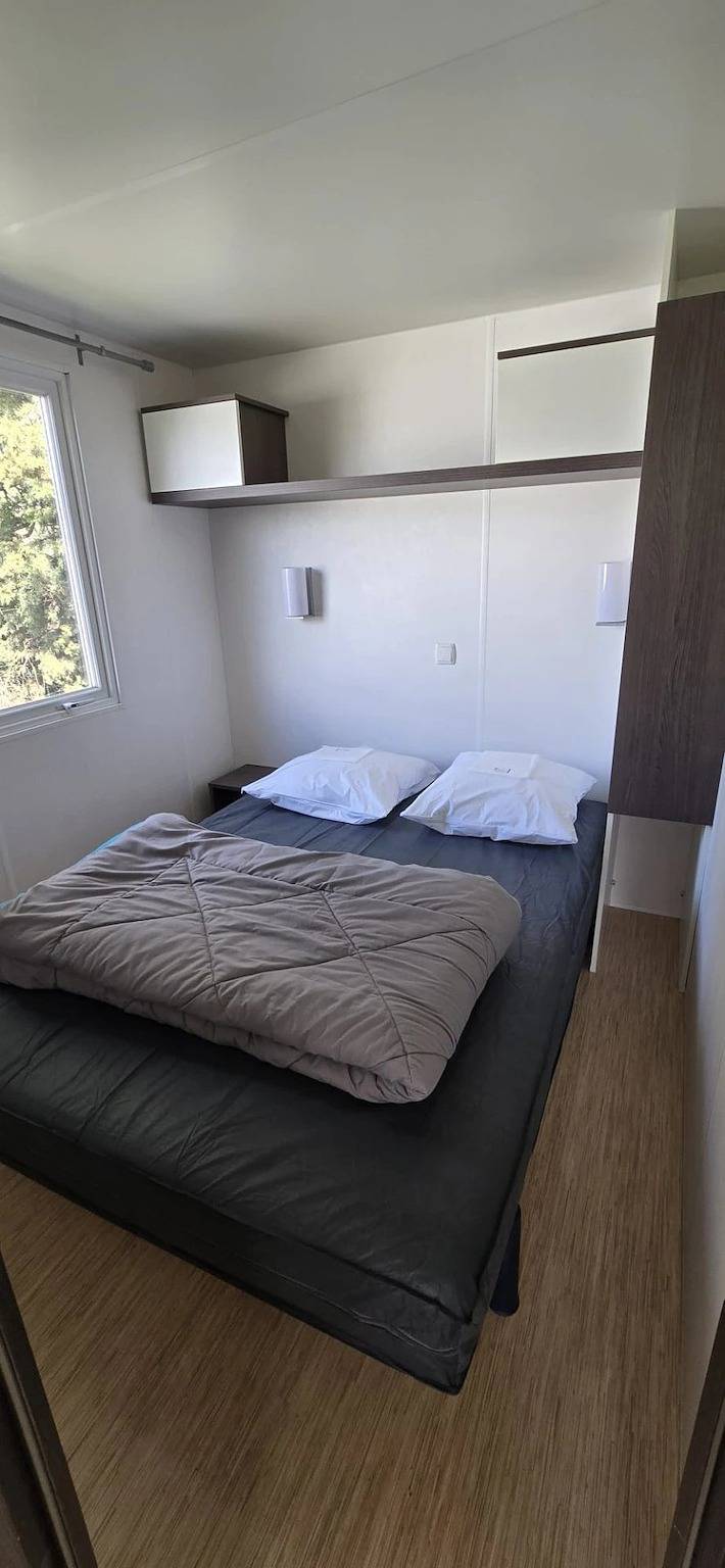 Camping 3 étoiles - Piscine  - ccbfihg in Châteauneuf-de-Gadagne, Vaucluse