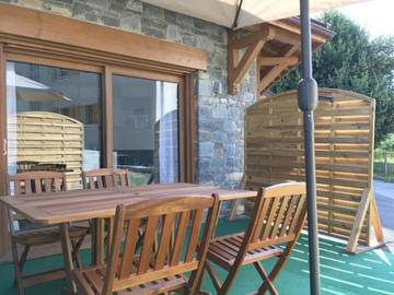 Gîte pour 4 personnes, avec jardin et vue à Bozel